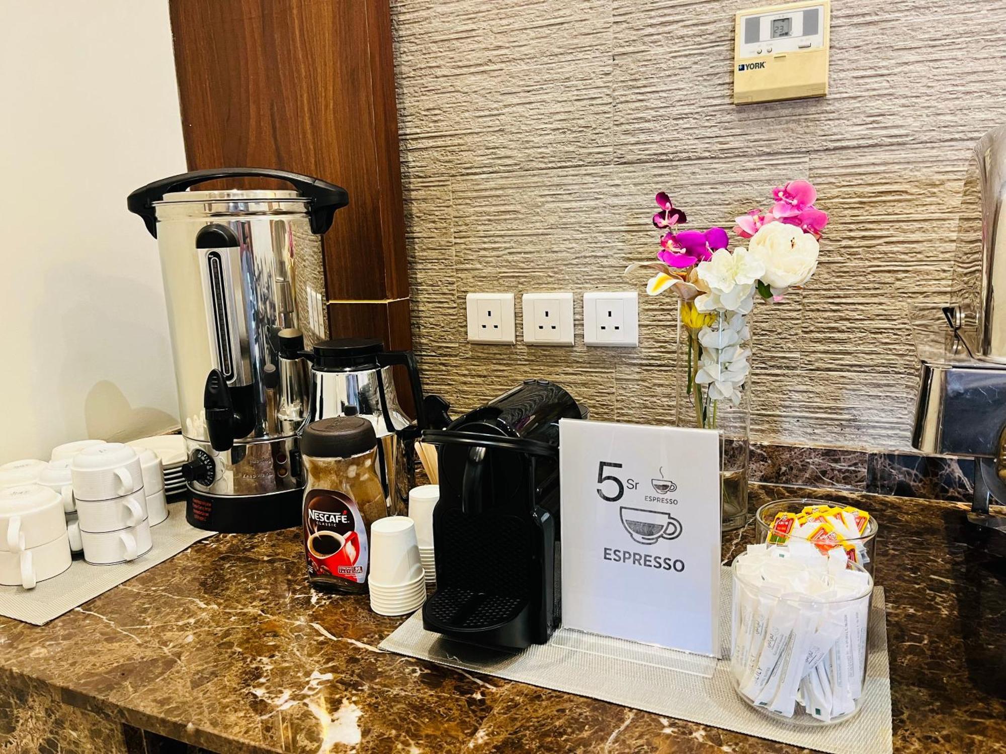 Lily Hotel Suite Mubarraz Αλ Χοφούφ Εξωτερικό φωτογραφία